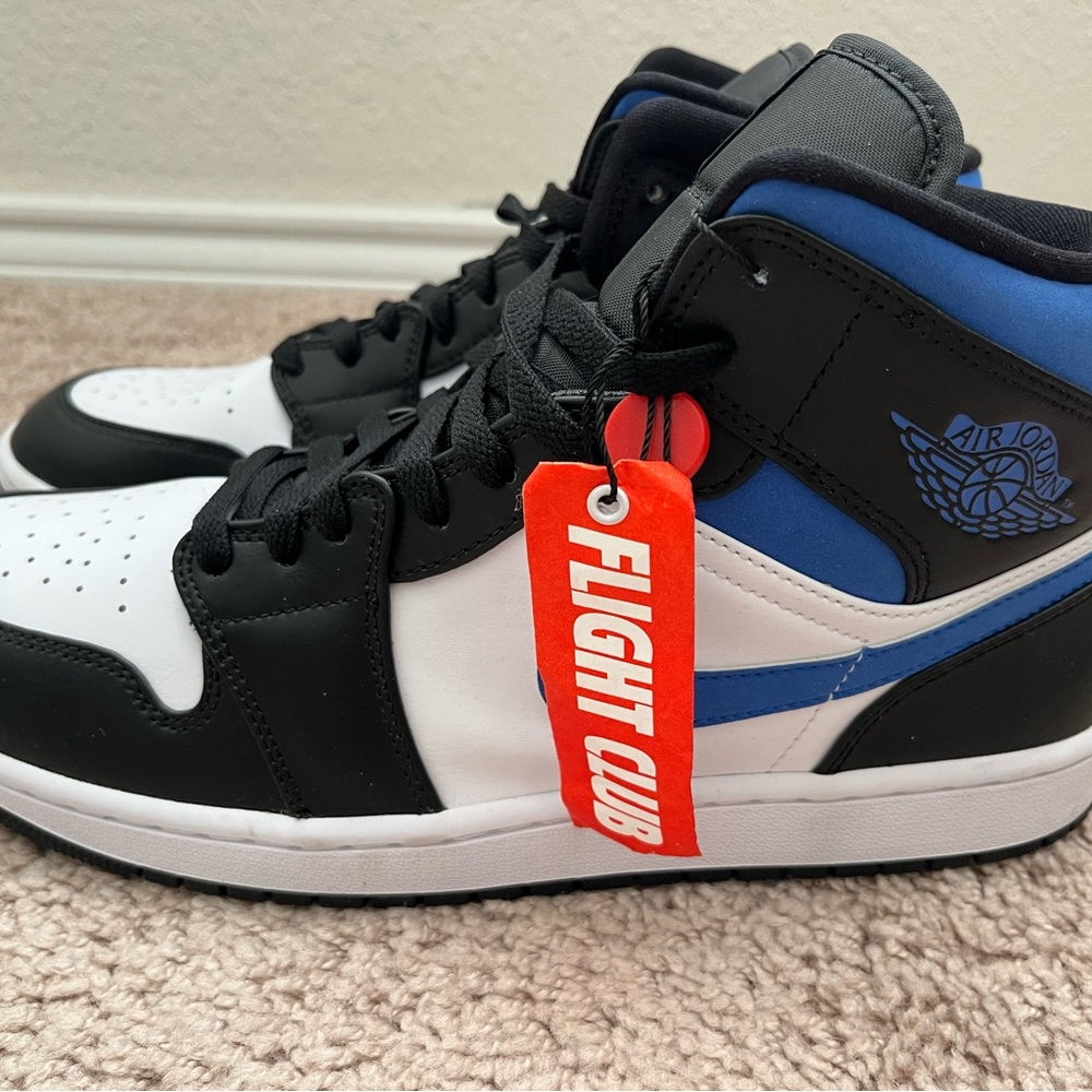 NEW 2021 Nike Air Jordan 1 Mid ‘Racer Blue’ Sneakers 554724-140